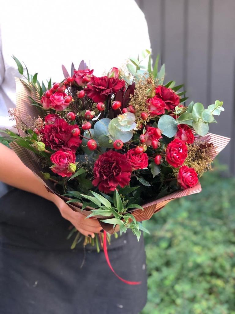 Kwiaty na rocznice ślubu - bukiet czerwone kwiaty